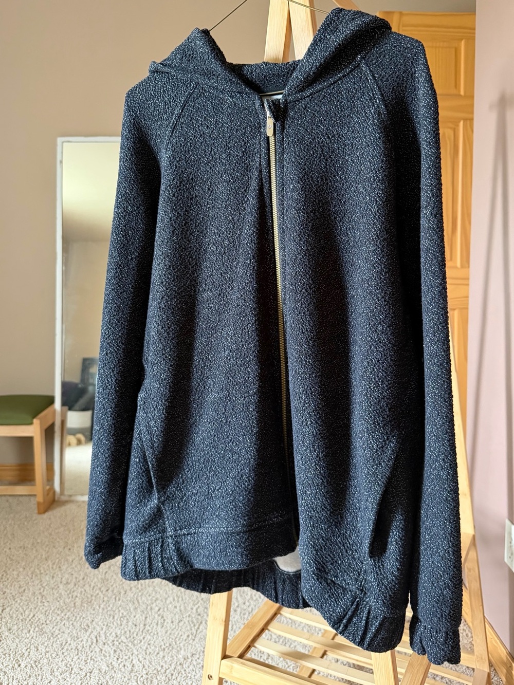 lululemon athletica Black Full-Zip Hooded Sweatshirt